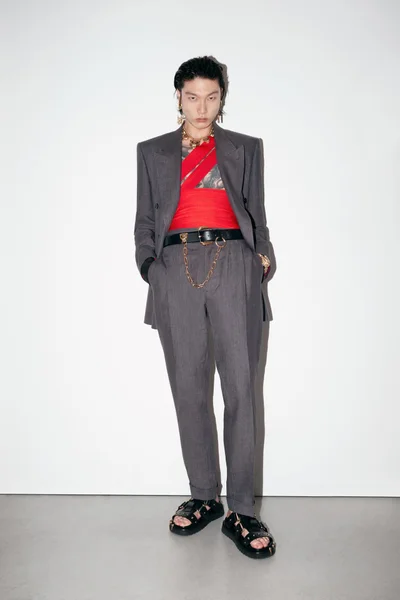Look 35